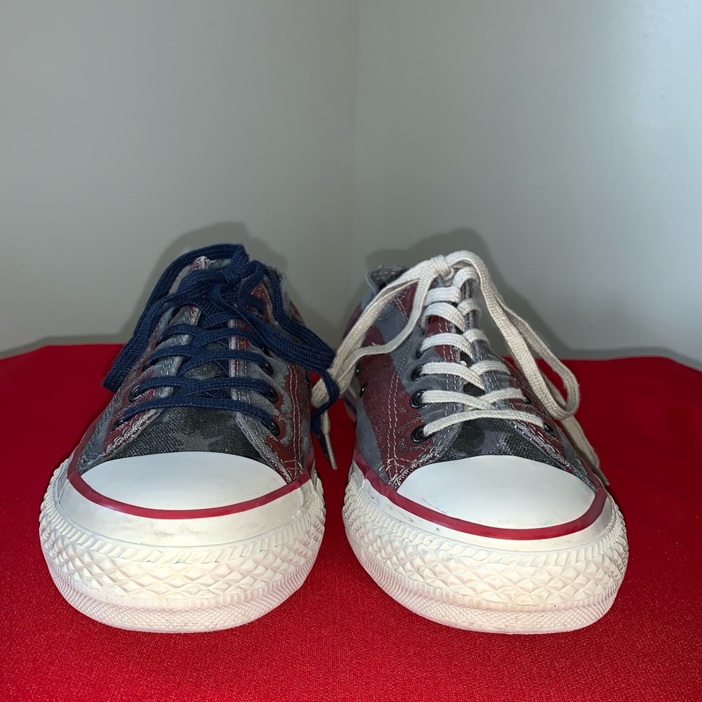 🇺🇸SALE🇺🇸 Converse Chuck Taylor All Star Low Top Sneakers - Picture 4 of 10